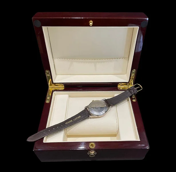 Rare Omega SeaMaster 1962 King Suad Bin Abdual Aziz KSA - Image 5