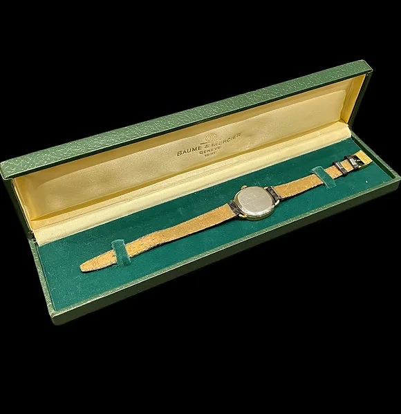 RARE Baume & Mercier Rare Royal Timepiece King Hussein Bin Talal - Image 5