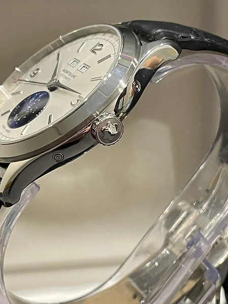 Preowned MONTBLANC Heritage Triple Date Moonphase - Image 3