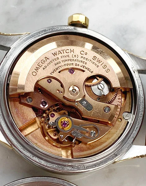 Preowned Omega Constellation Calendar 1961 Vintage - Image 3