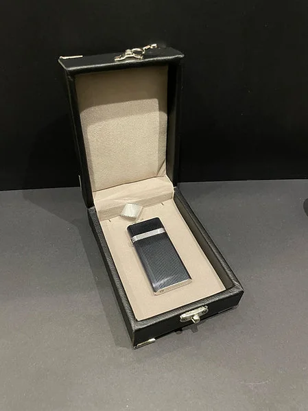 Preowned Christian Dior Lighter Rare UAE Special Edition - Image 2