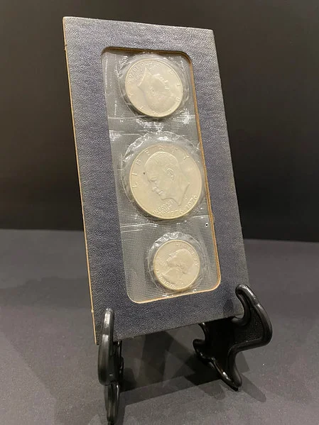 Fine Silver Proof Set USA - 1,1/2,1/4 Dollar Liberty 1979 - Image 3