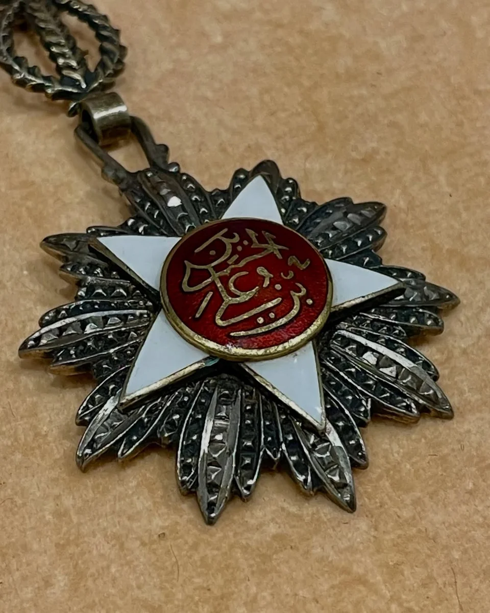 Rare Hashemite Independence Order – Sharif Hussein Bin Ali Era 1921 - Image 4