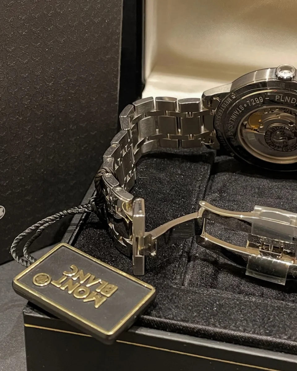 Montblanc Heritage Classic Automatic Silver Dial Steel - Image 5