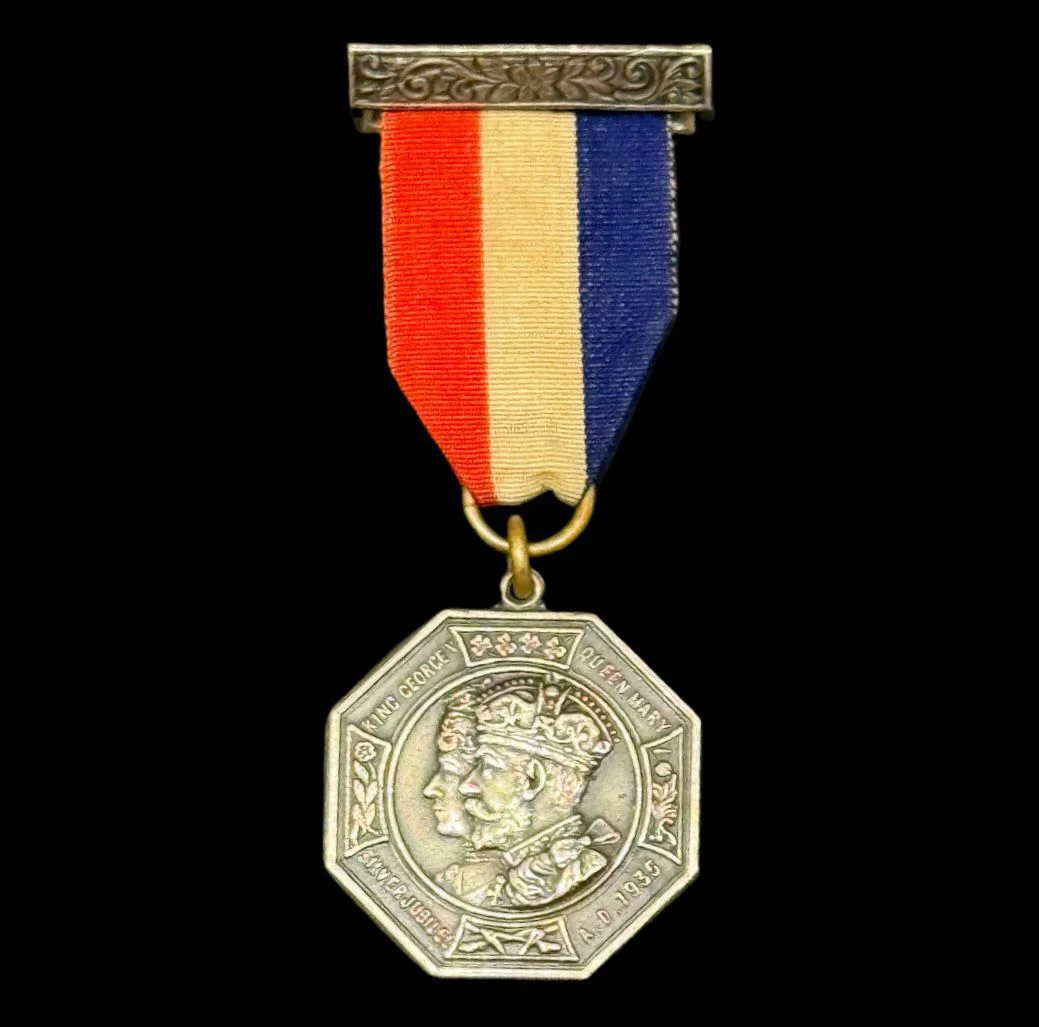 Rare King George Queen Mary 1935 Silver Jubilee Medal Silver