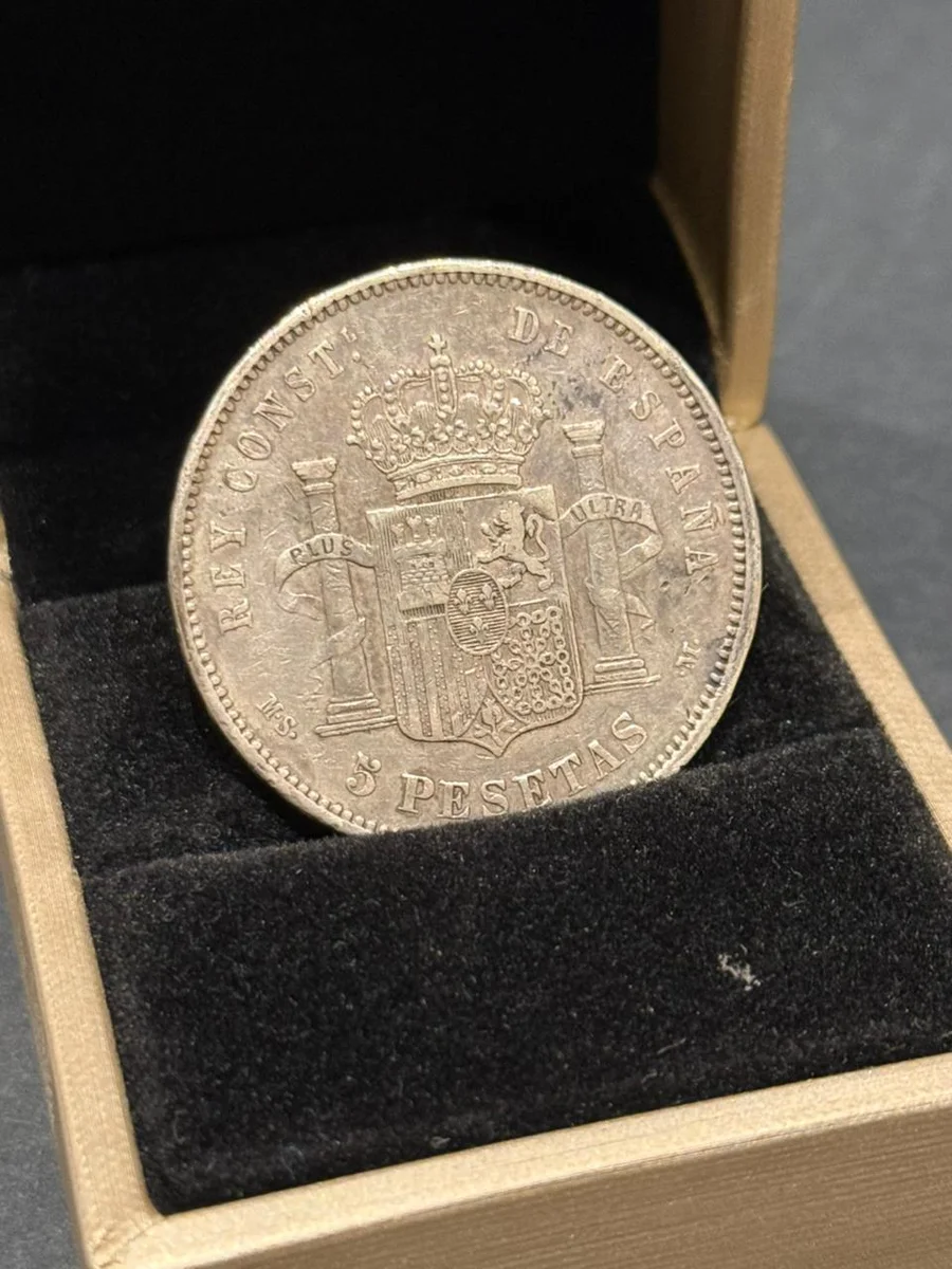 Rare 1885 Spanish 5 Pesetas Fine Silver King Alfonso XII - Image 2