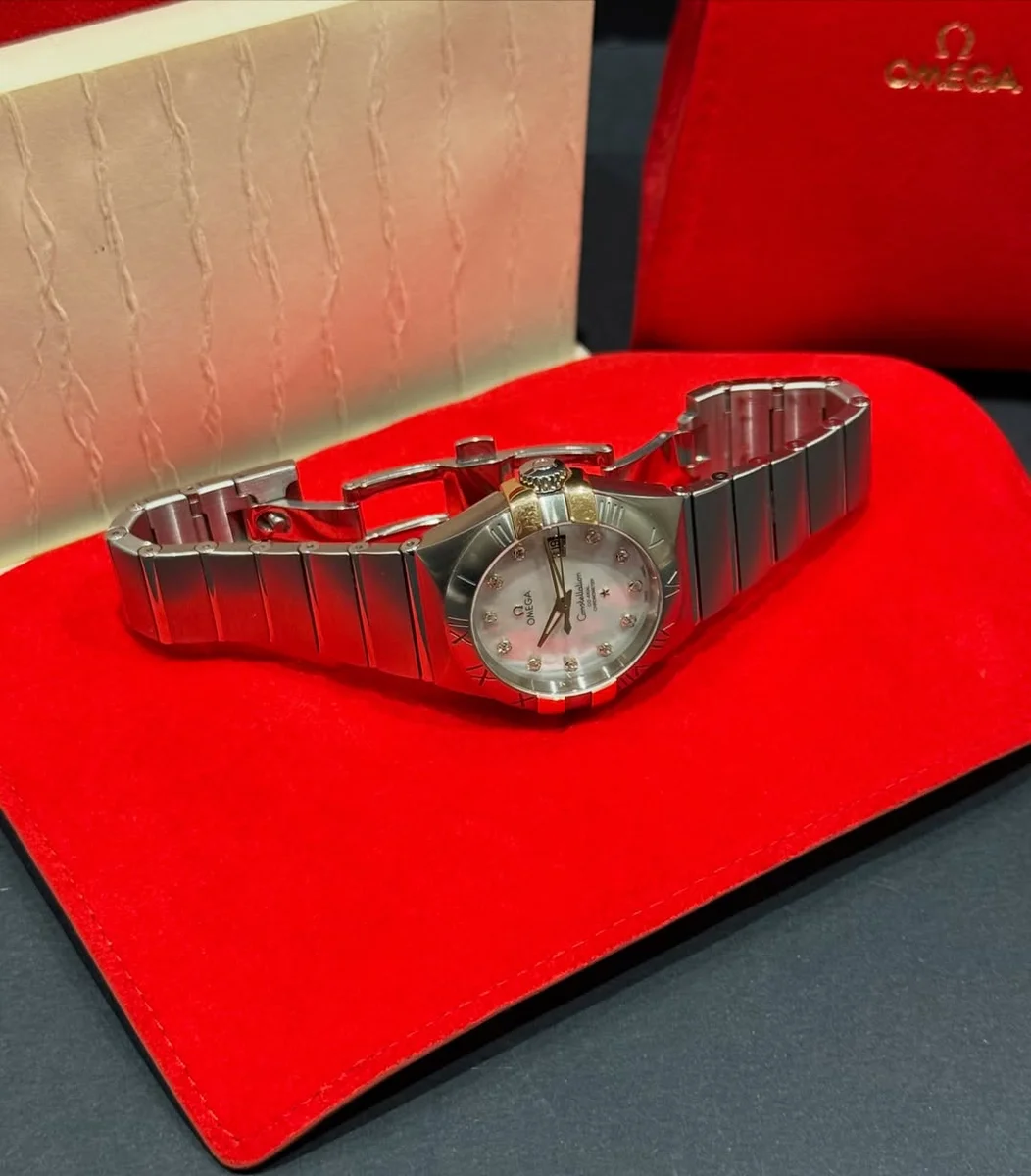 Rare Omega Constellation Ladies Masterpiece 32 Mm MOP Fine Diamonds - Image 5