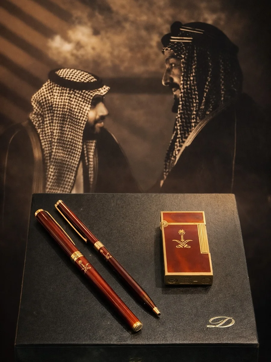 Rare Special Edition Saudi Arabia 1990 St Dupont